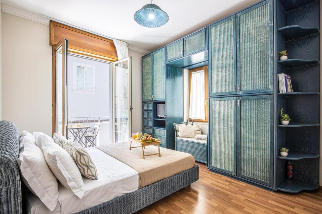 Sorrentovibes - Spacious 3 Bedrooms Apartment In Sorrento Oldtown Buitenkant foto