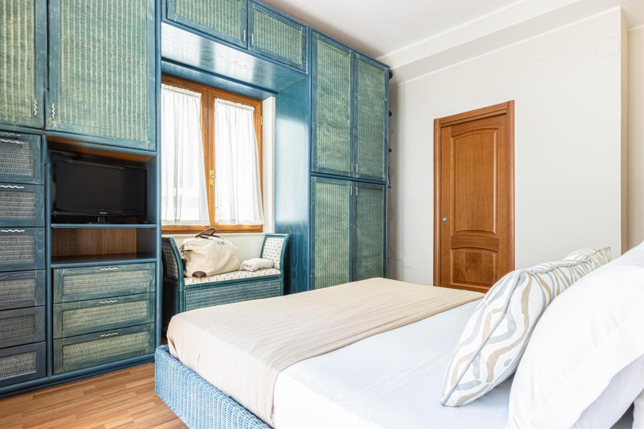 Sorrentovibes - Spacious 3 Bedrooms Apartment In Sorrento Oldtown Buitenkant foto