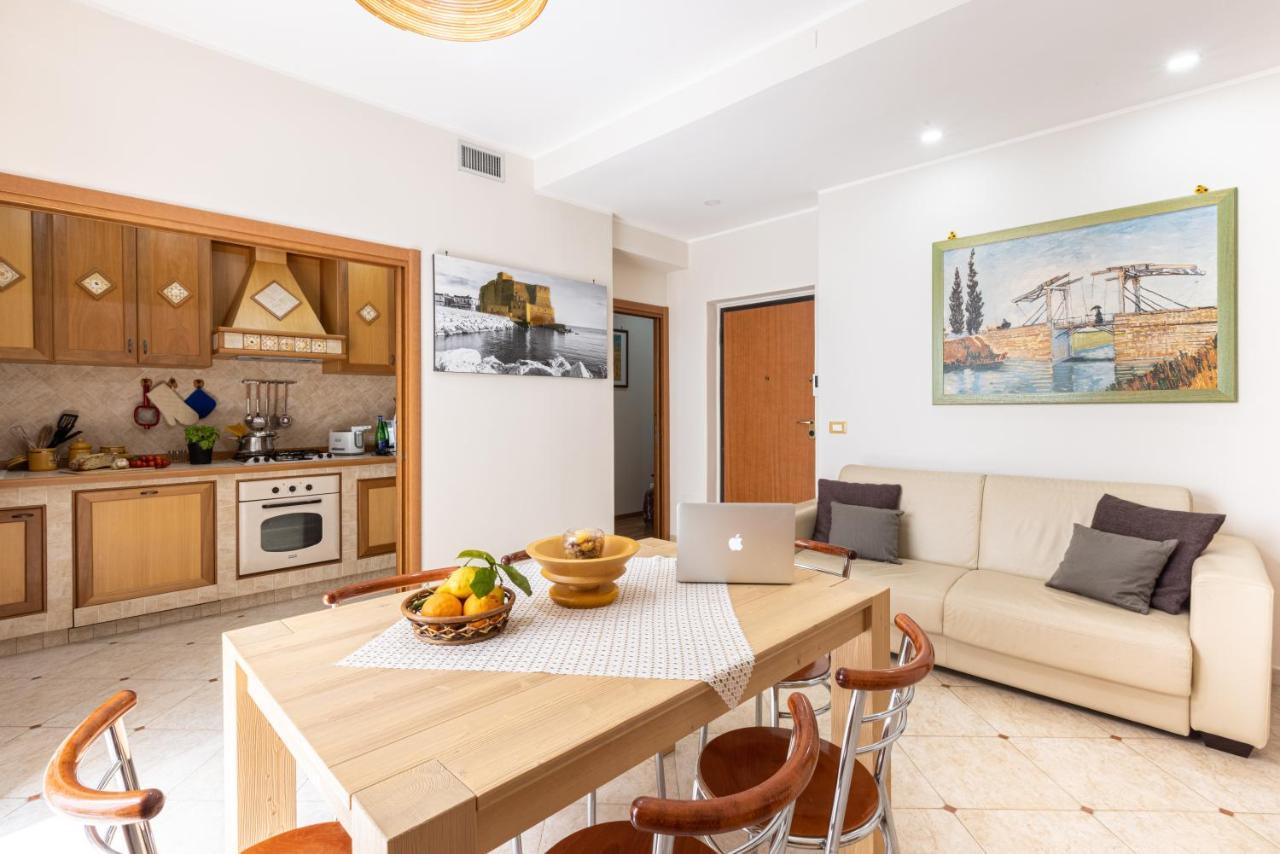 Sorrentovibes - Spacious 3 Bedrooms Apartment In Sorrento Oldtown Buitenkant foto